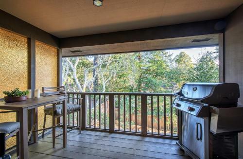Perfect Landing - Two Bedroom Home - 3689