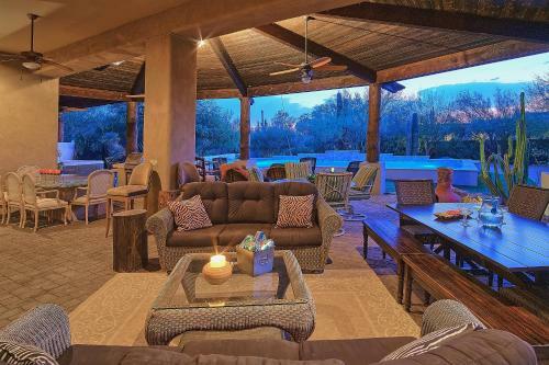 Cave Creek Spa House & Golf Retreat