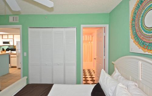 Sunrise Suites Saint Thomas Suite #302