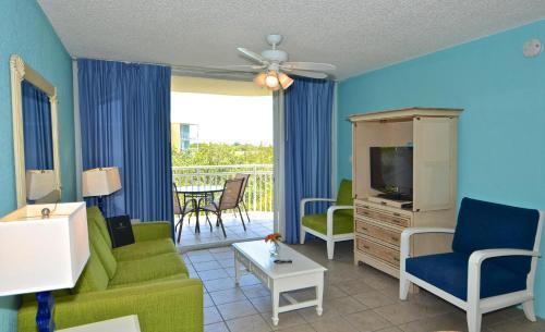 Sunrise Suites Saint Thomas Suite #302