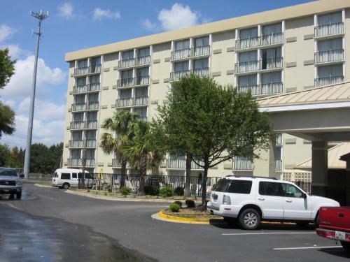 Charleston Grand Hotel