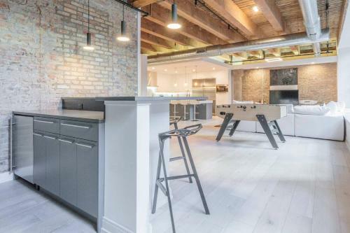 Apartamento Spacious & Private 3 Bdr Luxury Condo In Downtown!