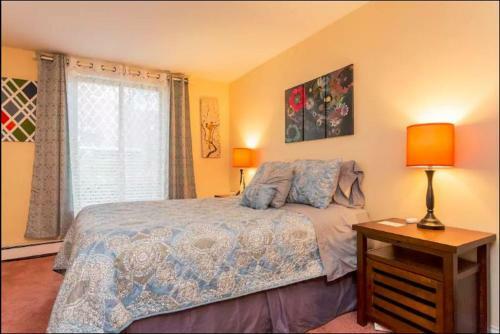 Apartamento Cozy 2 Bed / 2 Bath In Lincoln Park