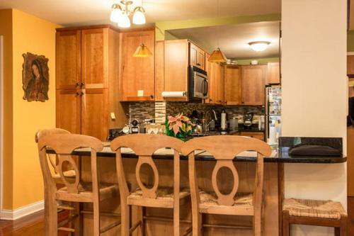 Apartamento Cozy 2 Bed / 2 Bath In Lincoln Park