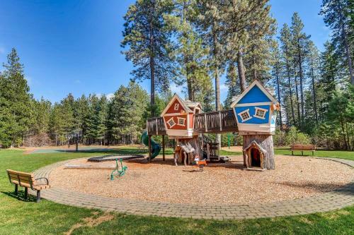 Pine Ridge Estate