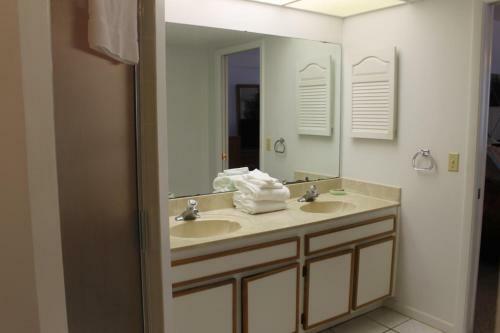 Quiet Waters 3d Apartment