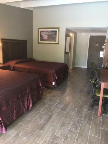 Hotel Rodeway Inn