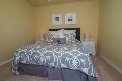 4 Bd With Spa And Games Room 15830rhl Villa