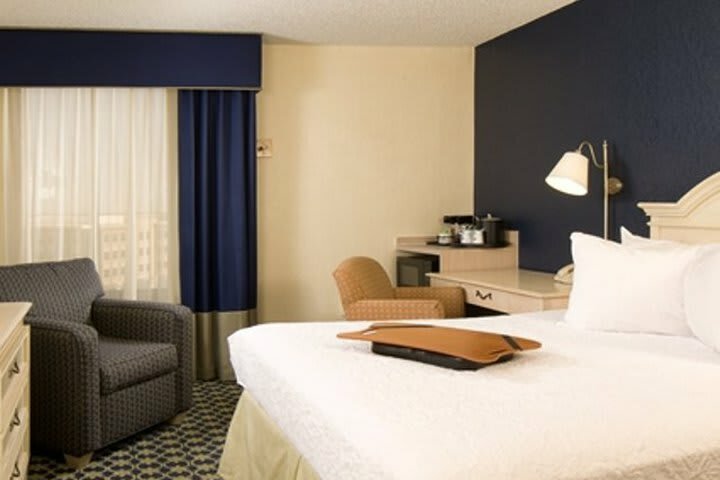 Hotel Hampton Inn Orlando-south Of Universal Studios