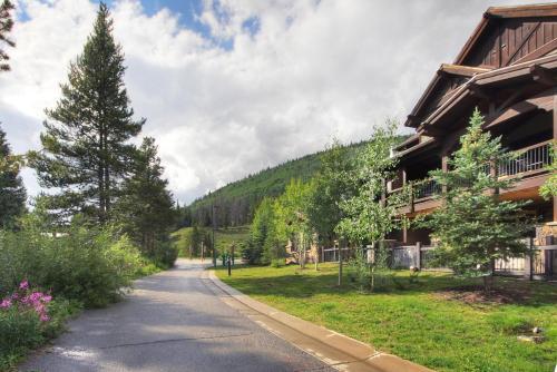 39c Union Creek Townhomes West Townhouse