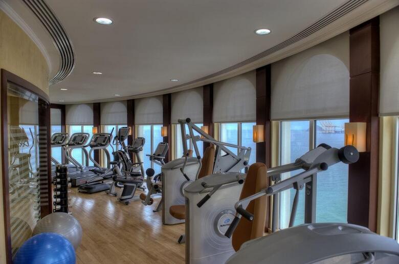 Hotel Oceanic (room Only)