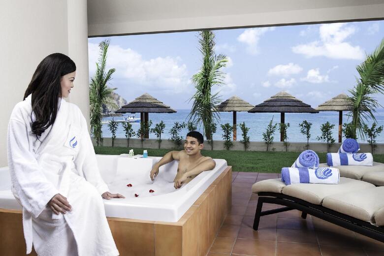 Hotel Oceanic (room Only)