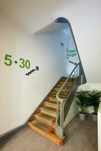 Evidencia Light Sta. Catarina Hotel