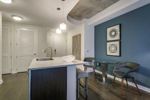 Apartamento Uptown Victory Park 1205