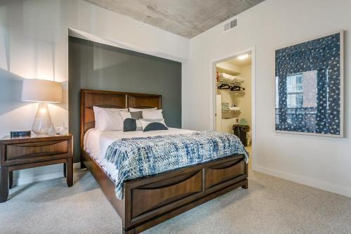 Apartamento Uptown Victory Park 1205