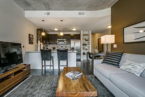 Apartamento Uptown Victory Park 1215