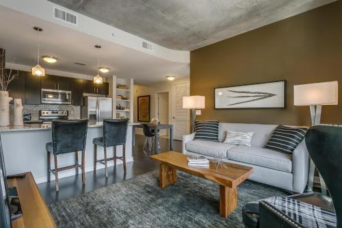Apartamento Uptown Victory Park 1215