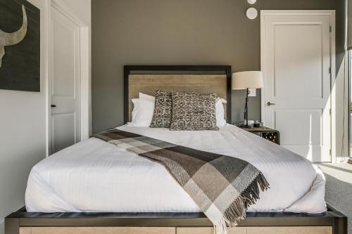 Apartamento Uptown Victory Park 1215
