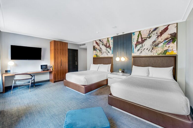 Cambria Hotel Downtown Dallas