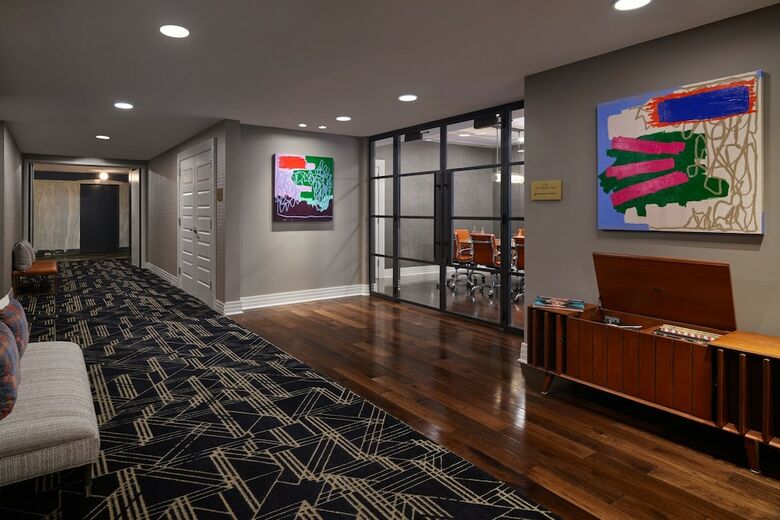 Cambria Hotel Downtown Dallas