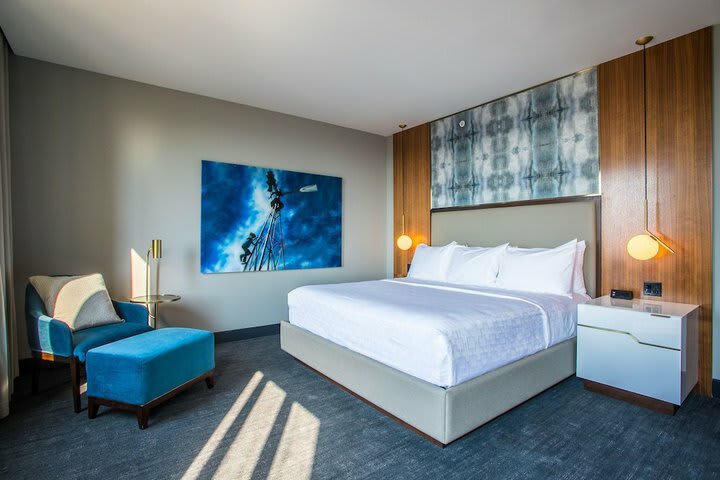 Cambria Hotel Downtown Dallas
