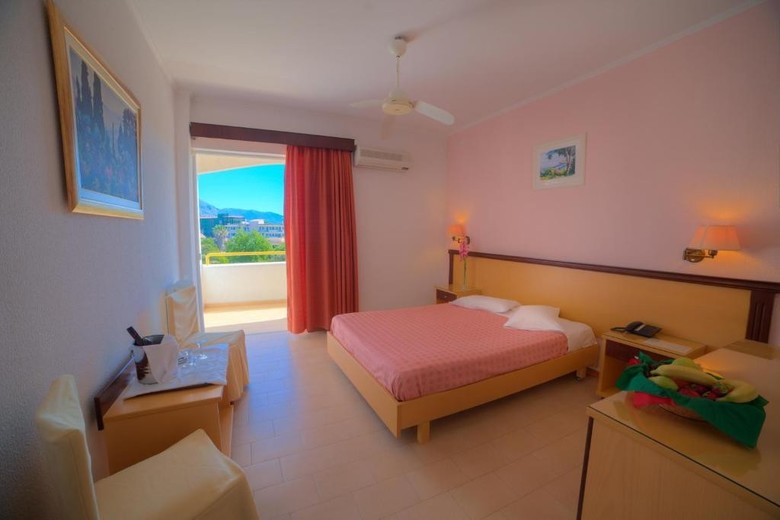 Hotel Livadi Nafsika