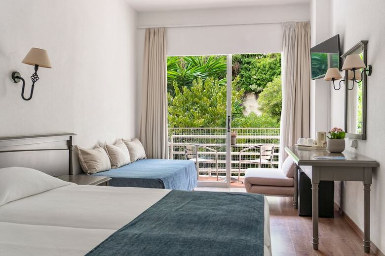 Hotel Louis Ionian Sun