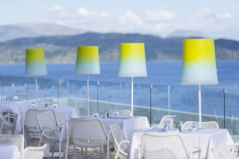 Hotel Nissaki Beach