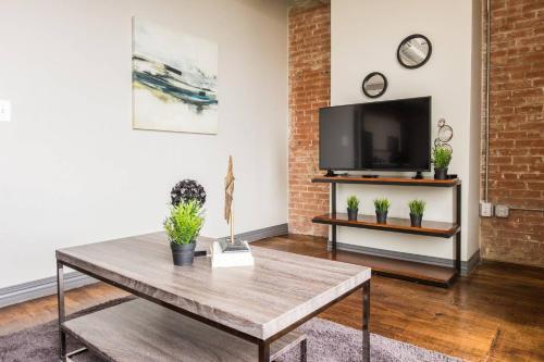 Apartamento Modern Industrial | Historic 1br @ Prime Location