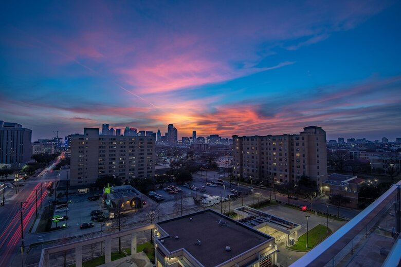 Hotel Element Dallas Downtown East