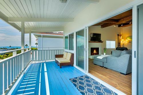 Dp-338 - Hillside Getaway Two-bedroom Holiday Home