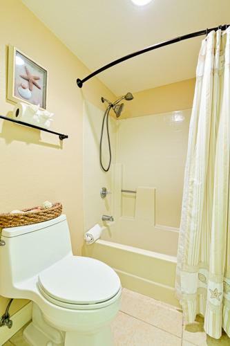 Dp-4 Ritz Pointe Condo Two-bedroom Apartment