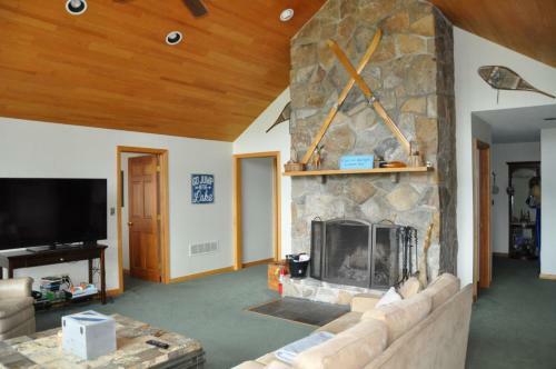 Lost Branch On The Lake