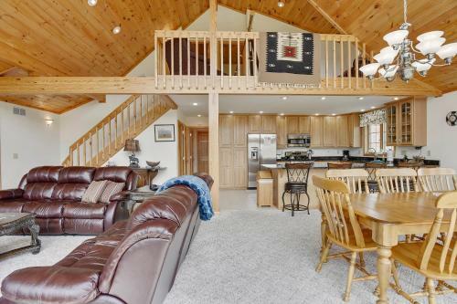 Moosie Chalet Four-bedroom Chalet