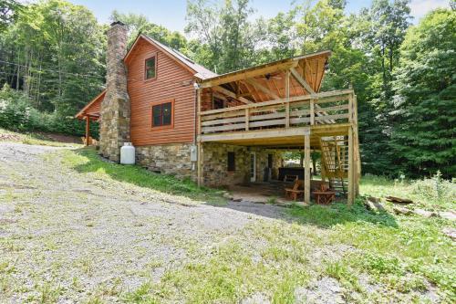 Mountain Glory Four-bedroom Chalet