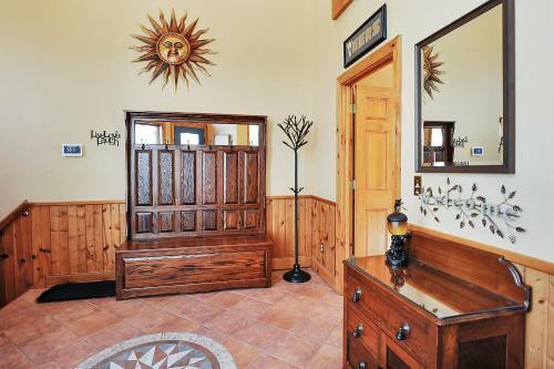 Sunnyside Five-bedroom Chalet
