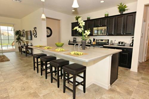 Villa 6 Bed Home At Dales Westhaven 1334