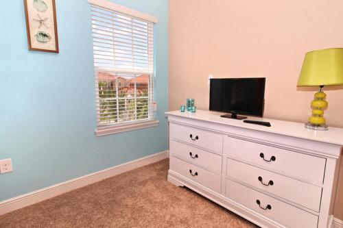 Acorn Court Villa 4412