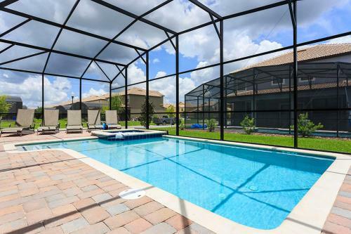 Champions Gate - Eight Bedroom Villa - Cg008