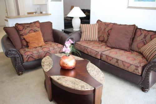 Laurel Hearth 195