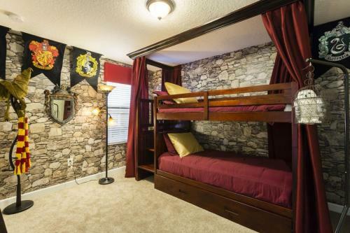 Champions Gate - Eight Bedroom Villa - Cg025