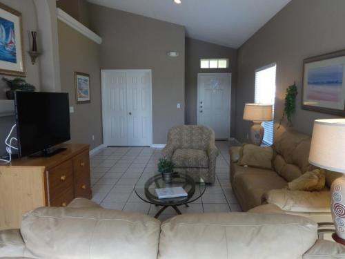 Glenbrook Four-bedroom Home 6gb