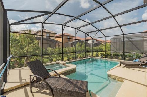 Solterra Retreat 5481