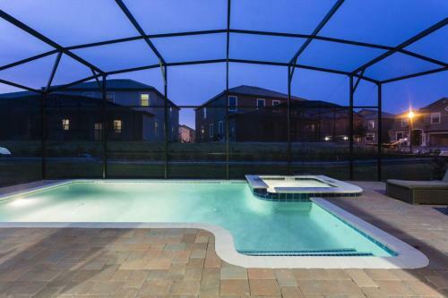 Champions Gate - Eight Bedroom Villa - Cg023