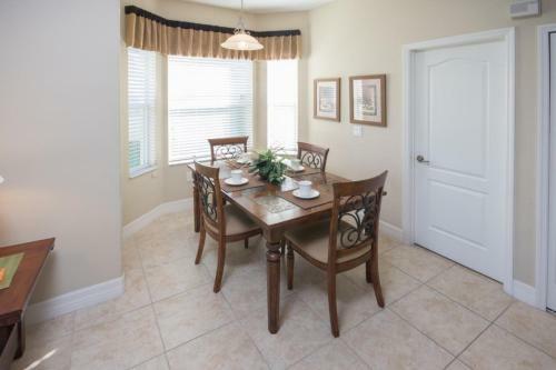 Halvdan's West Haven Villa - Four Bedroom Home