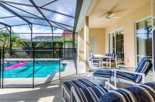 Tarzan Five Bedrooms Home With A Pool