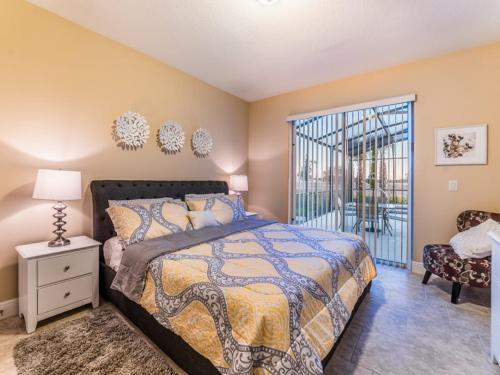 Oakbourne Fiesta 5348