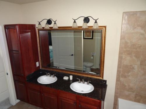 Apartamento Magical Bella Piazza - Three Bedroom Condominium 526