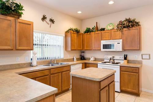 High Grove Resort - 320