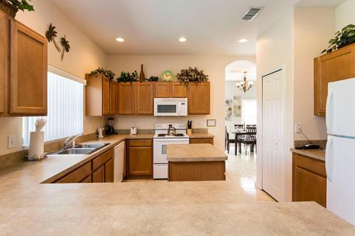 High Grove Resort - 320